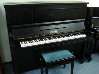Piano - Pfeiffer